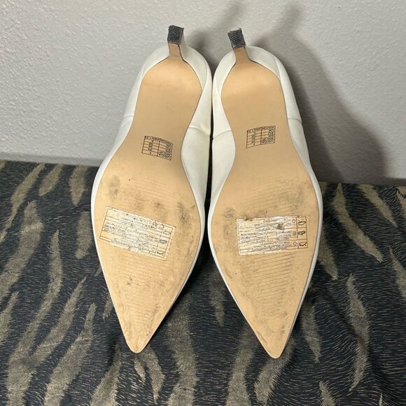 FOREVER 21 BOOTIES   - Picture 5 of 11